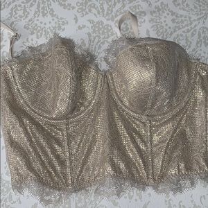 New never worn Victoria secret bra